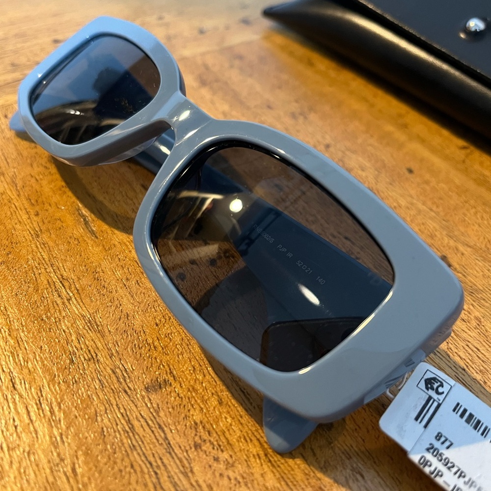 rag & bone Powder Blue Rectangular Sunglasses - Picture 4 of 11